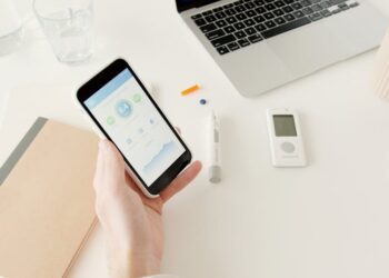 Featured image for: AI in Life and Health Insurance: Risk Assessment with Wearables and Medical Data (Focuses on AI applications in life/health insurance: analyzing wearable device data, electronic health records (EHRs) for underwriting, personalized wellness programs, and predictive health risk modeling.)